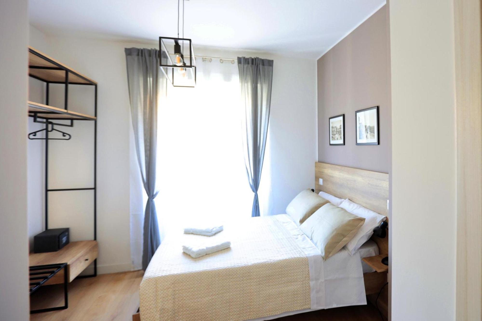 AnGiò holiday rooms Nápoles Exterior foto